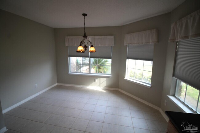 Building Photo - 5027 Terra Lake Cir