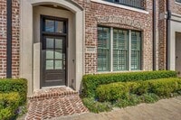 Building Photo - 2135 Marilla St