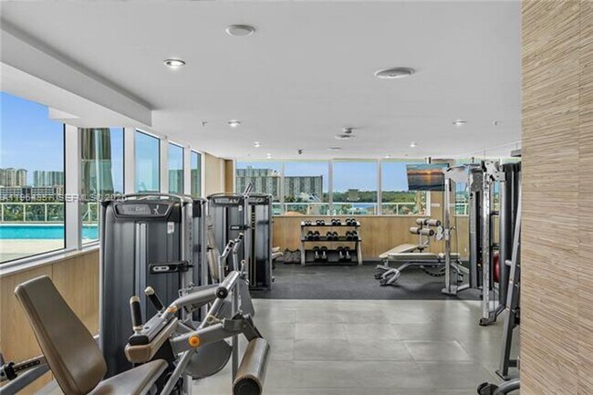 Building Photo - 400 Sunny Isles Blvd