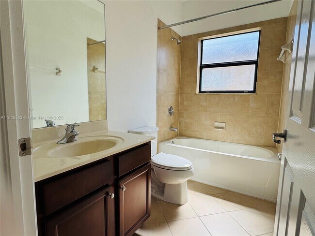 Building Photo - 11510 SW 240th Terrace