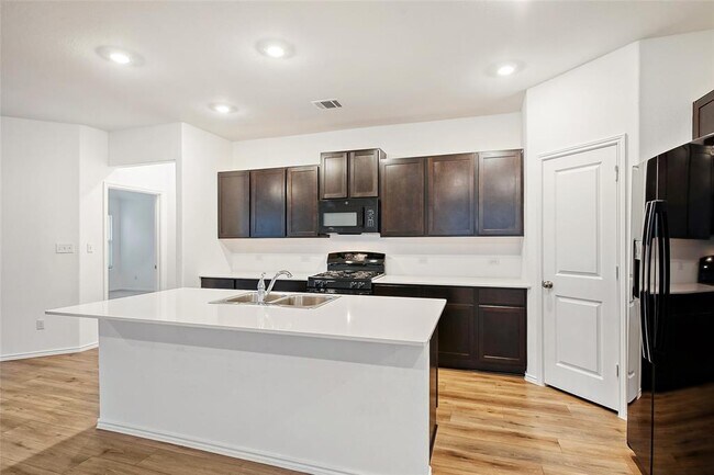 Building Photo - 430 Doherty