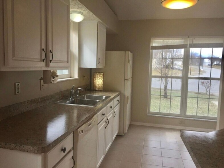 Building Photo - 2864 Creith Ct