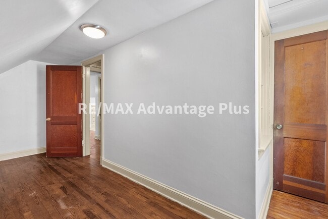 Building Photo - 3 Bedroom 2 Bath in Farmville!