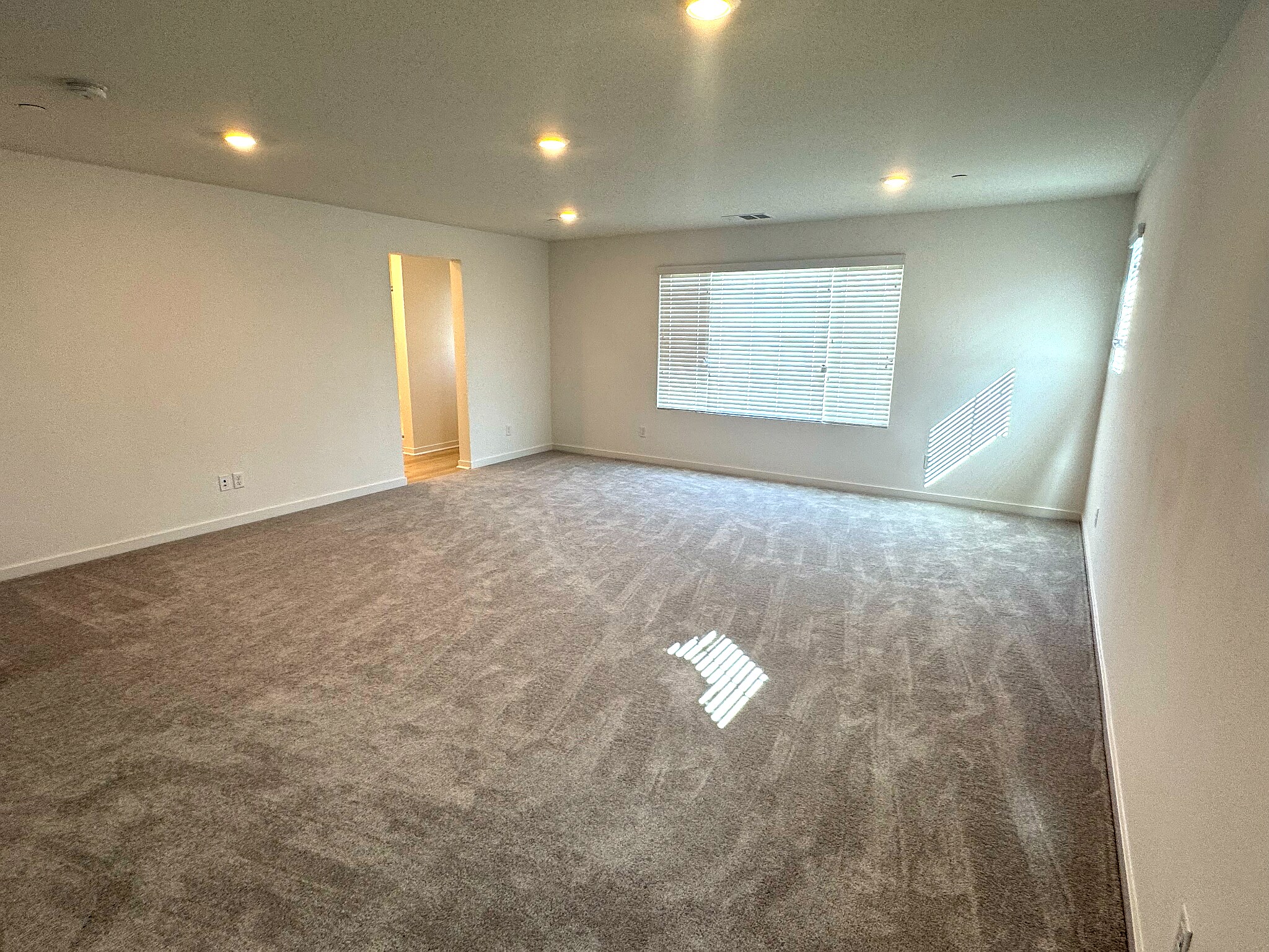 Master Bedroom - 2288 Panama Dr