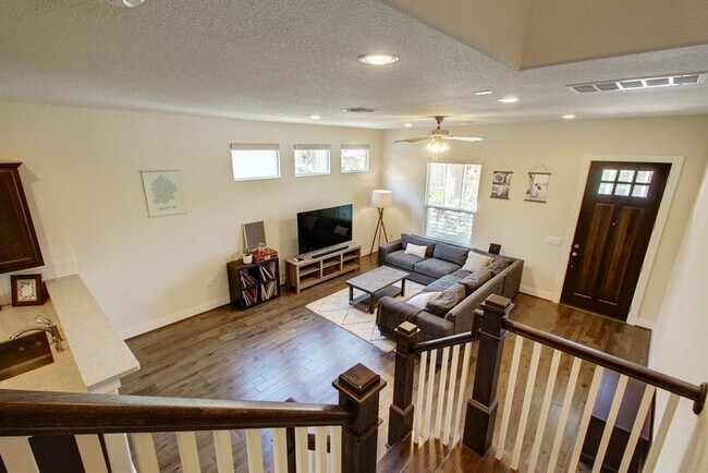 Building Photo - 12205 Cottage Promenade Ct