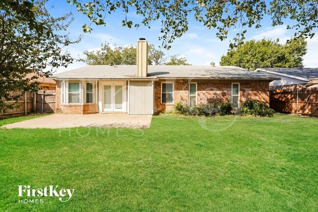 Building Photo - 6104 Skylark Ln