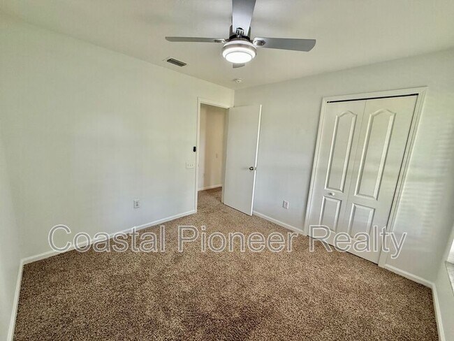 Building Photo - 5625 Grindstone Loop