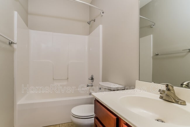 Building Photo - 26191 W 141st Terrace