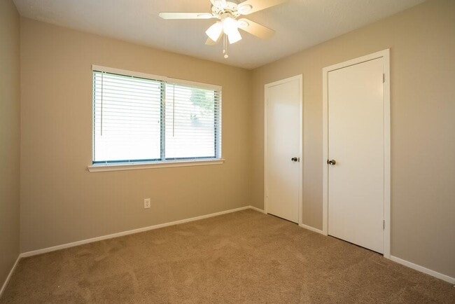 Building Photo - 7311 Skybright Ln
