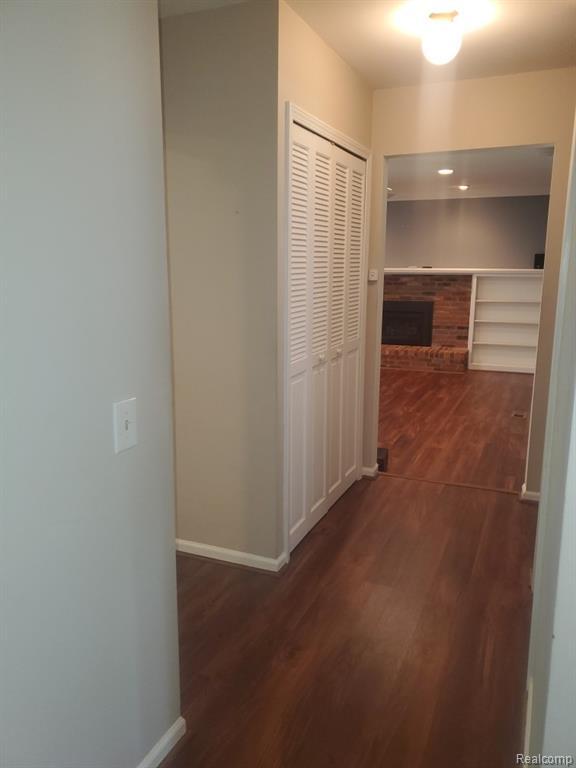 Building Photo - 5057 Prentis Dr