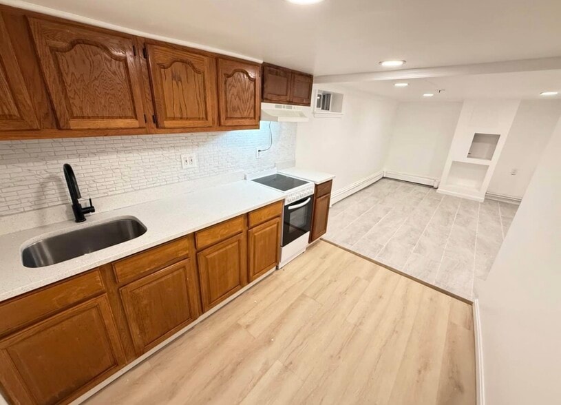 Building Photo - 9318 Hollis Court Blvd