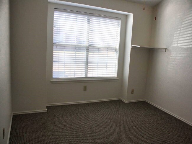 Building Photo - Duplex Across The Street From Costco & Eas...