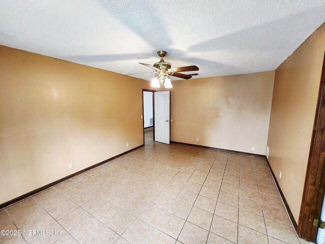Building Photo - 6019 Blank Dr
