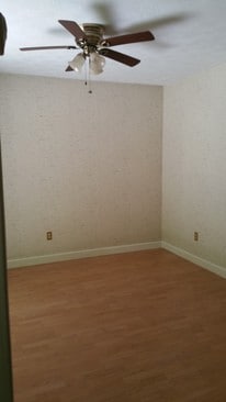 Building Photo - 30 Ferenvilla Dr