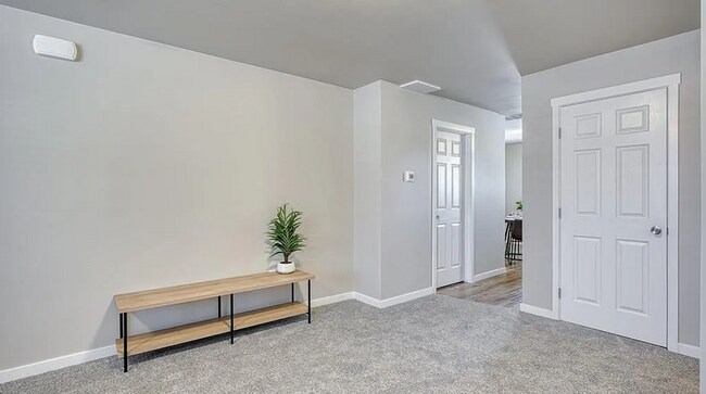 Building Photo - Modern 3-Bedroom Home with Resort-Style Amenities