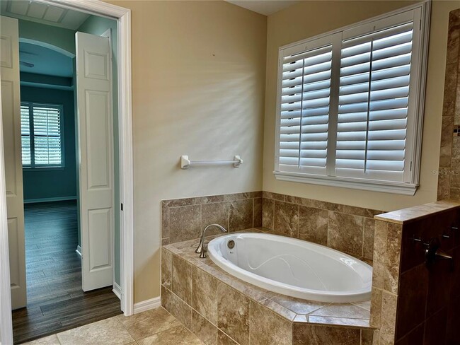 Building Photo - 1321 Cielo Ct