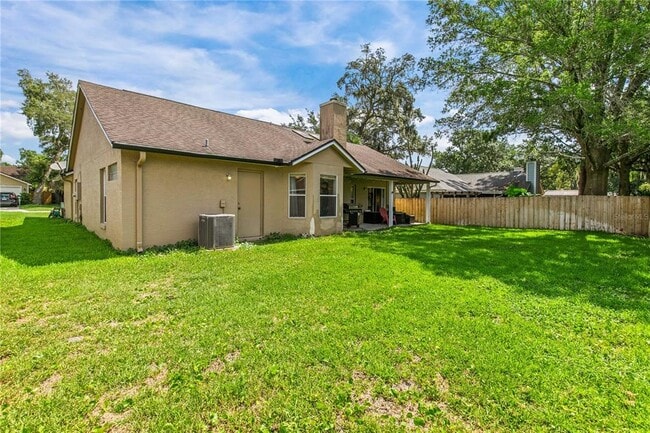Building Photo - 1322 American Elm Dr