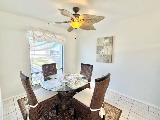 Building Photo - ** ABBEY AT BERKSHIRE VILLAGE ** 2 BED / 2...