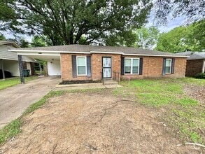 Building Photo - 5022 Harrington Ave