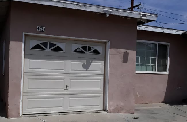 Building Photo - 4433 Triggs St