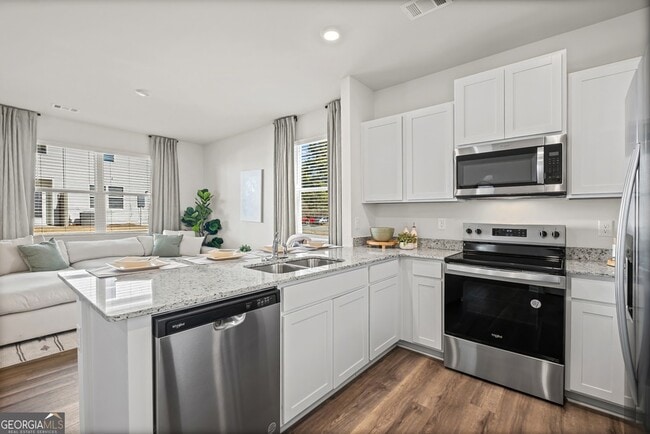 Building Photo - 3 Silverbell Ln NW