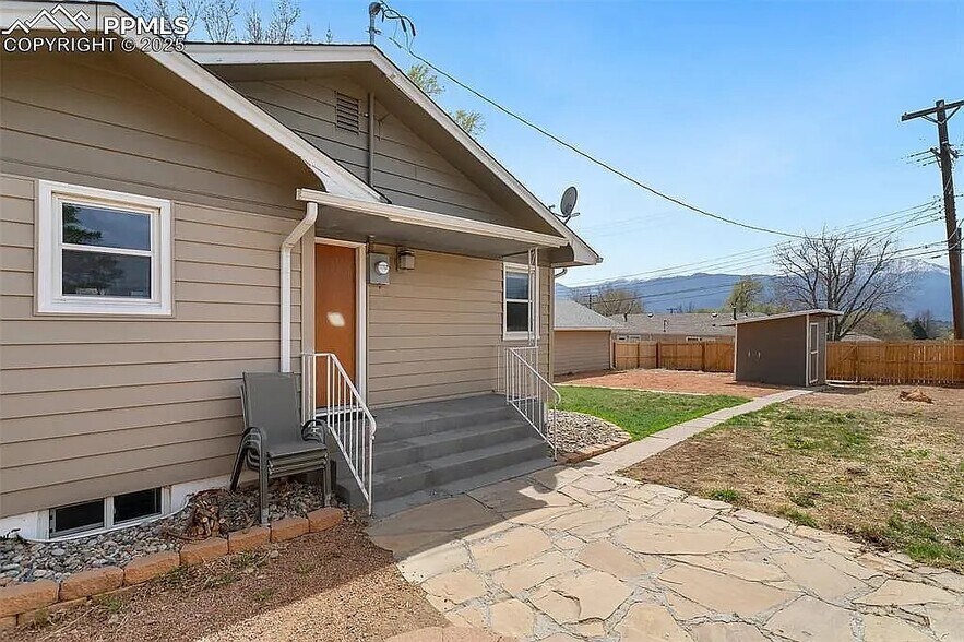 Building Photo - 1638 N Foote Ave