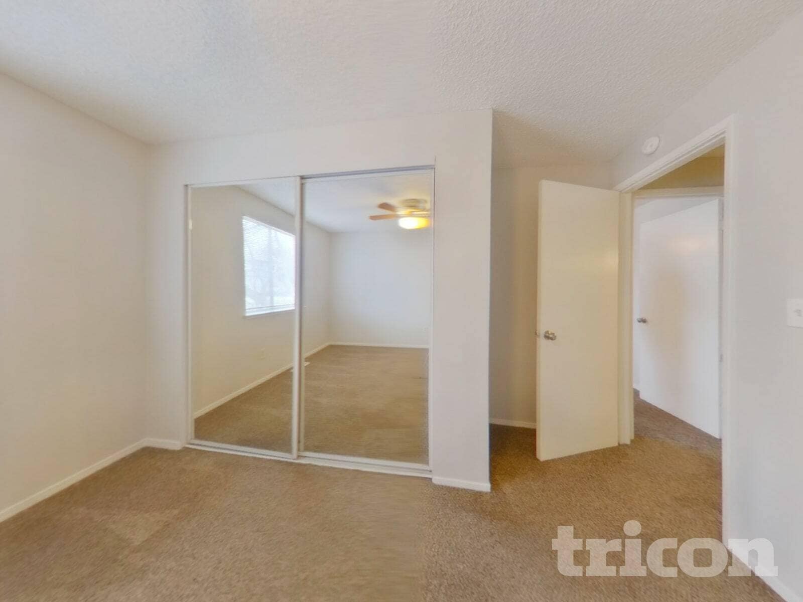 Building Photo - 2635 Rayma Ct