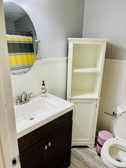 Building Photo - 247 Cobblestone Trl