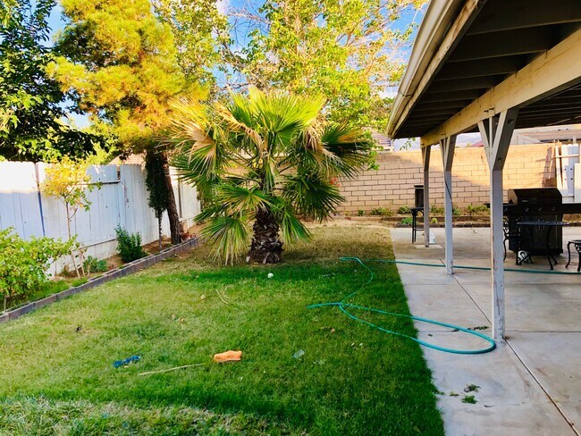 Building Photo - 37010 42nd St E