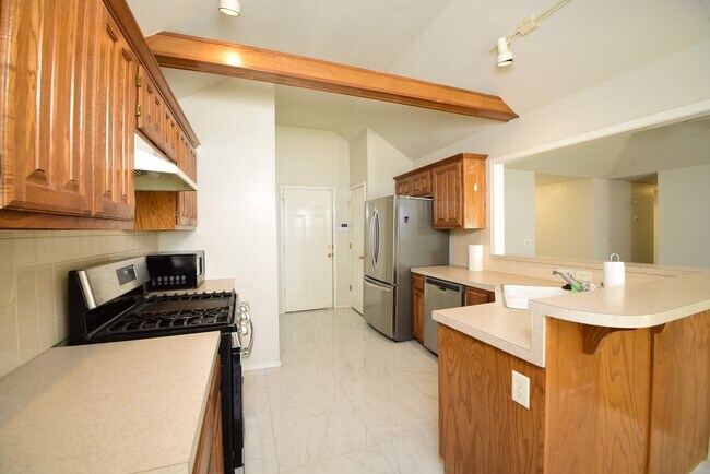 Building Photo - 11255 S 105th E Ave