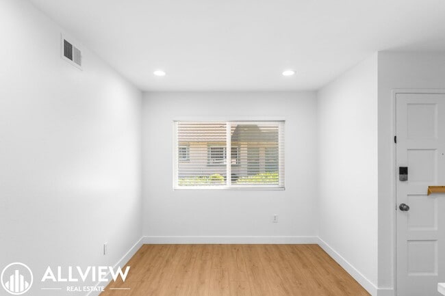 Building Photo - 16651 Tunstall Ln