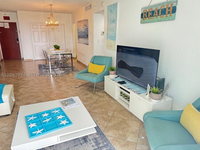 Building Photo - 3901 S Ocean Dr