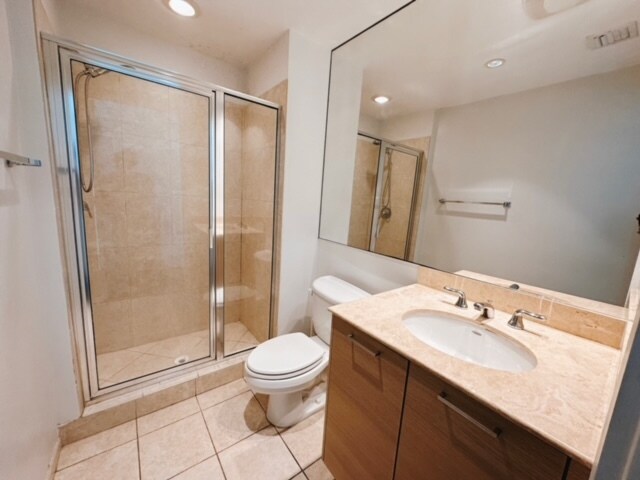 Building Photo - 350 NE 24th St