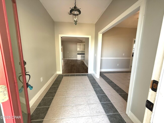 Building Photo - 12207 Lyndell Plantation Dr