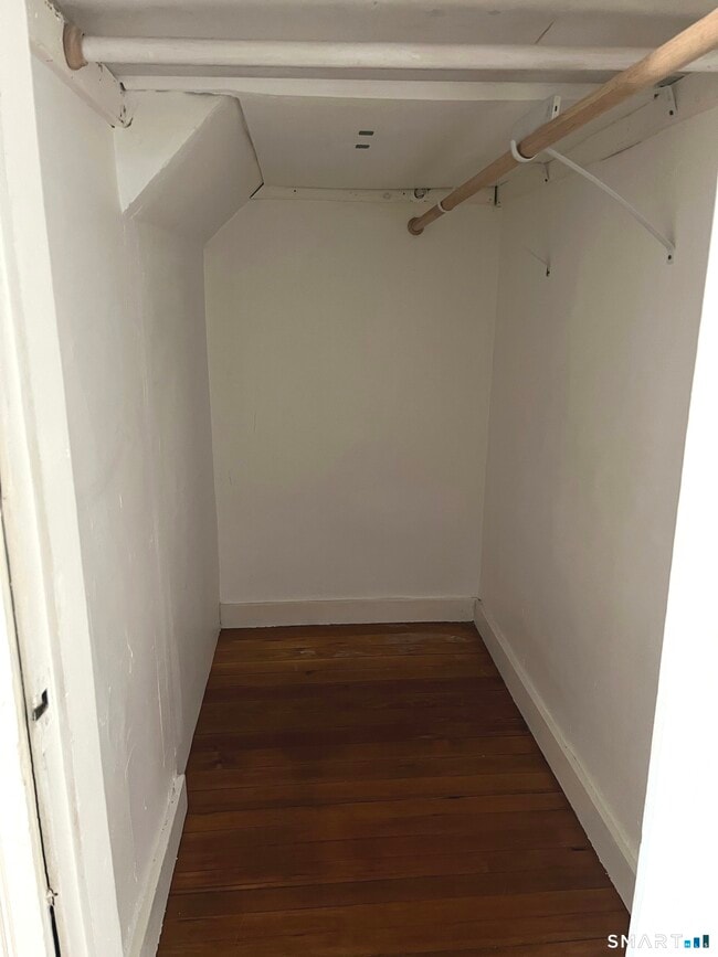 Building Photo - 78 Svea Ave