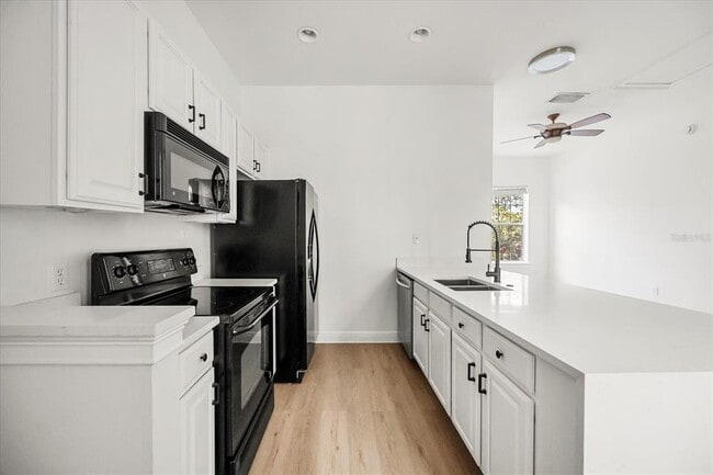 Building Photo - 1316 Lake Baldwin Ln