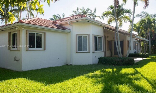 Building Photo - 8464 SW 138th St