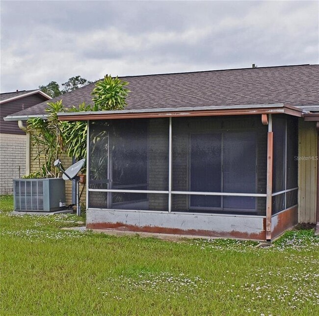 Building Photo - 9509 Fieldview Cir