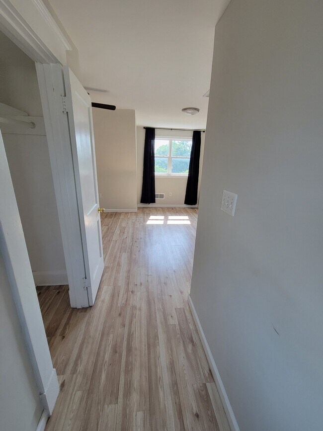 Building Photo - 612 Wildwood Pkwy