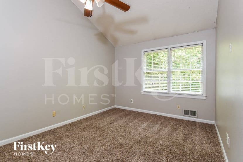 Building Photo - 4892 Country Cove Way