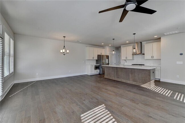 Building Photo - 1241 Waldon Xing