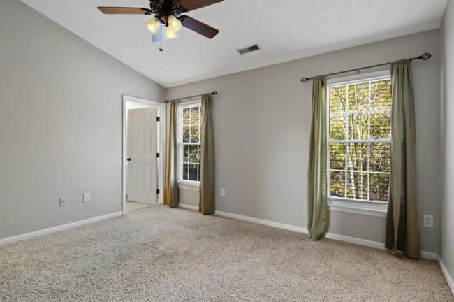 Building Photo - 44 Turnbrook Ct