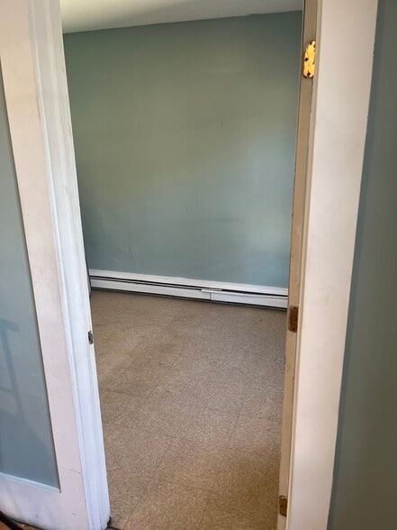 3rd bedroom - 349 S Main St