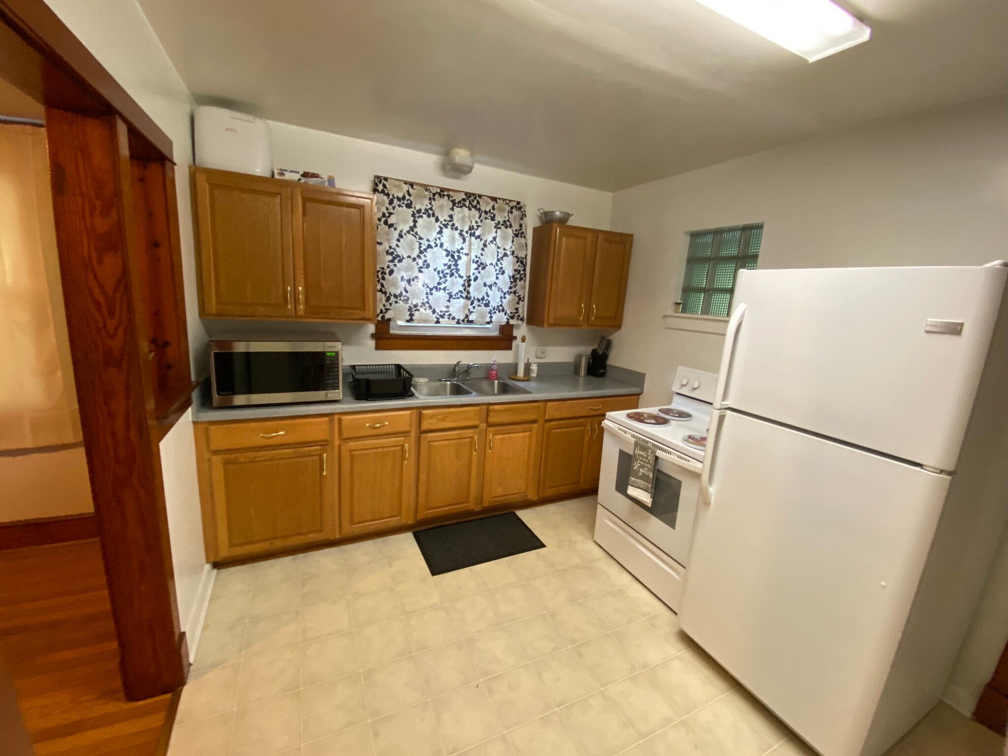 Building Photo - 231 N Muhlenberg St