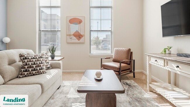 Building Photo - 4050 W Pine Blvd