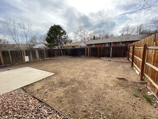 Building Photo - 4831 Field Ct