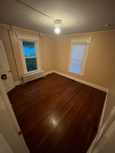 Building Photo - 177 Ridge Rd