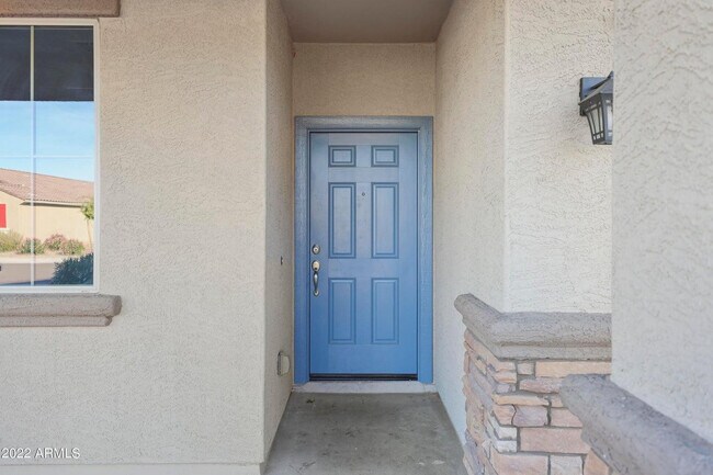 Building Photo - 7135 W Rancho Dr