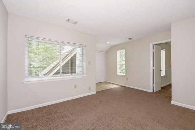 Building Photo - 18239 Leman Lake Dr