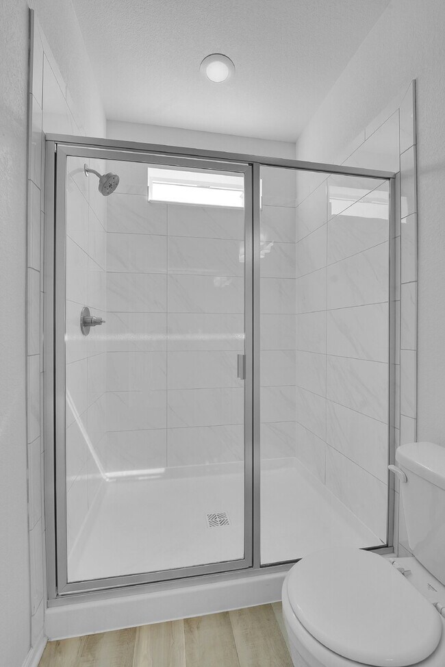 Building Photo - $2,450.00 - 3 Bedrooms, 3 Bathrooms, Singl...